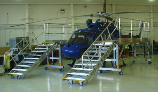 Variable Height Helicopter Rotor Access Platform