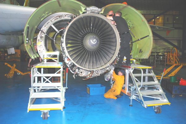 A320 Fan Cowl Access Platform H1.1m