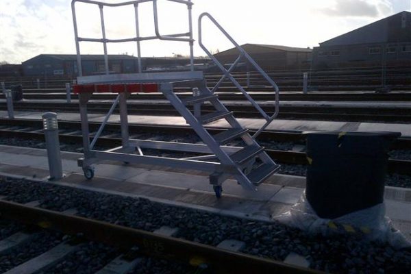 Rail Side Access Platform H1.25m