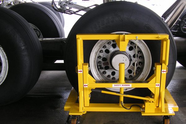 Wheel & Brake Changer